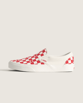 Women Vans Classic Slip-On Checkerboard Shoe in Checkerboard Racing Red