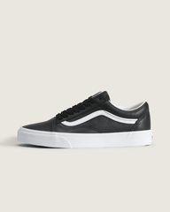 Women|Men Vans Old Skool Shoe in Black / True White