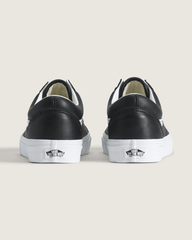 Women|Men Vans Old Skool Shoe in Black / True White