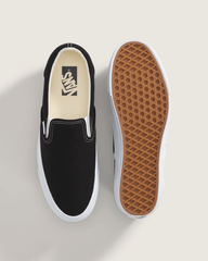 Women Vans Premium Slip-On Shoe in Black / White