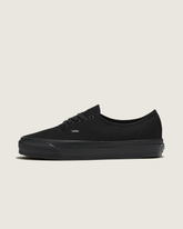 Women|Men Vans Premium Authentic Shoe in Blackout