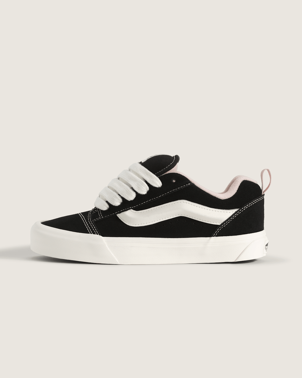 Women Vans Knu Skool Shoe in Black / Sepia Rose Pink