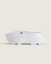 Women Vans OTW by Vans X S.R. STUDIO. LA. CA. Clog in White / Black