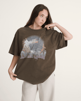 Women Vans Snow Chutes T-Shirt in Coal Brown