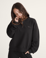 Women Vans Script Logo Mock Neck Sweatshirt in Black
