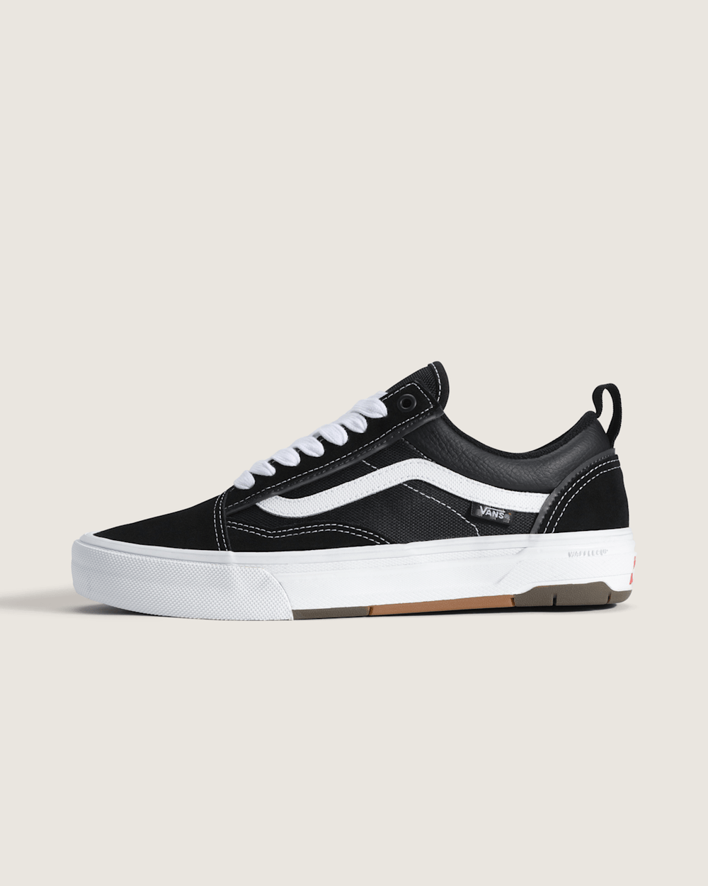 Women|Men Vans Skate Old Skool Wafflecup Shoe in Black / White