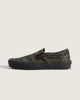 Women|Men Vans Skate Slip-On Shoe in Camo Green / Black