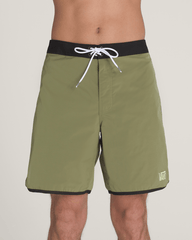 Women|Men Vans Everride Scalloped 18'' Boardshorts in Loden Green / Black