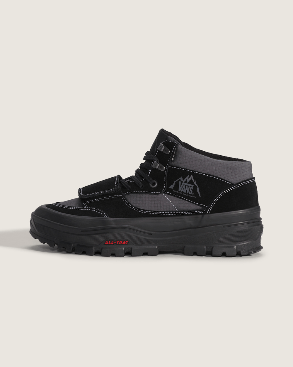Men Vans Mountain Mid GORE-TEX Insulated Shoe in Black