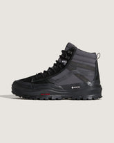 Men Vans Sk8-Hi GORE-TEX Insulated Shoe in Black