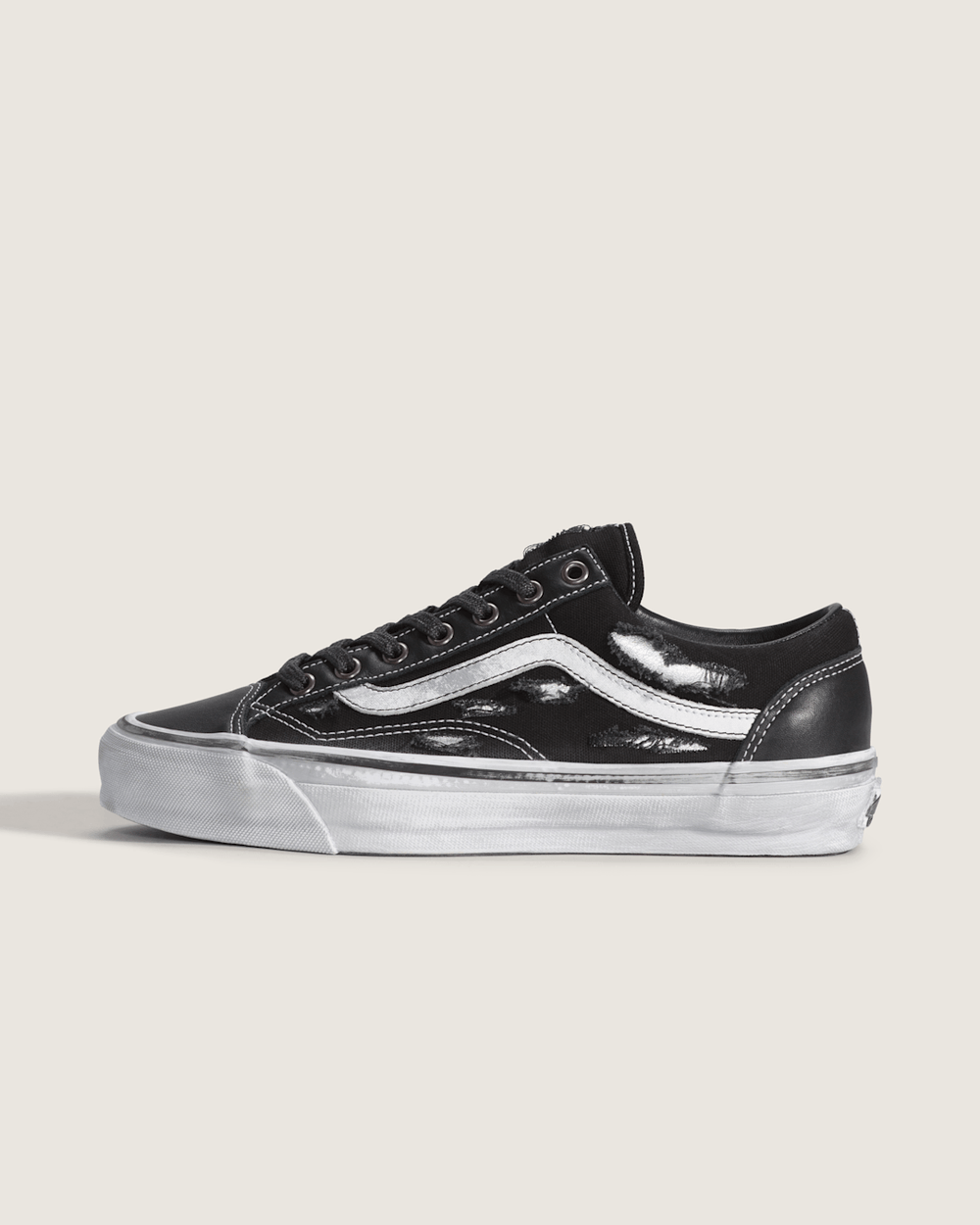 Men Vans OTW Old Skool 36 Vibram in Silver Grey