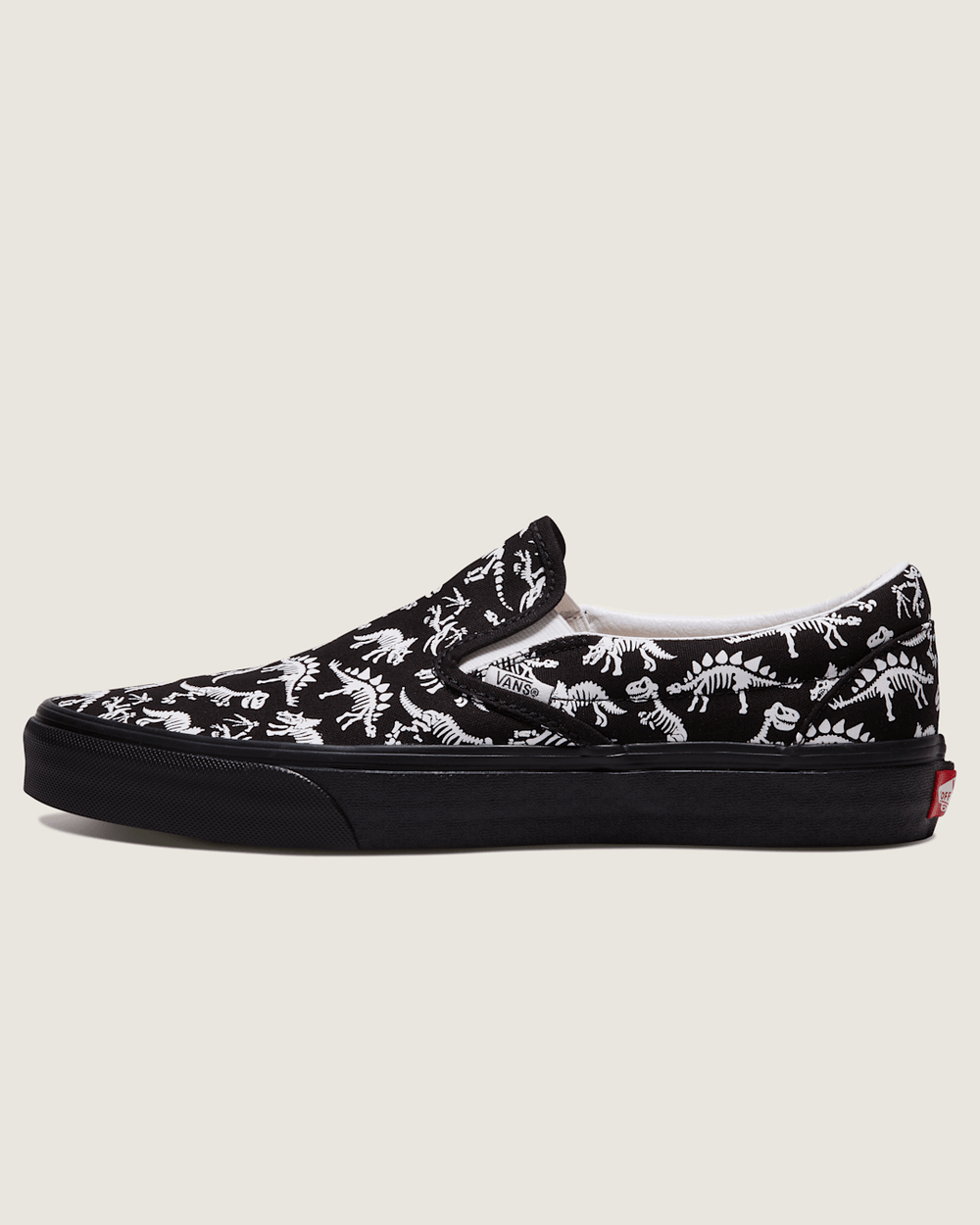 Men Vans Customs Classic Slip-On Shoe in Customs