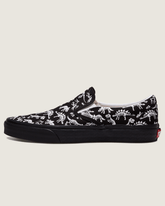 Men Vans Customs Classic Slip-On Shoe in Customs