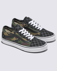 Men Vans Customs Old Skool Shoe in Customs