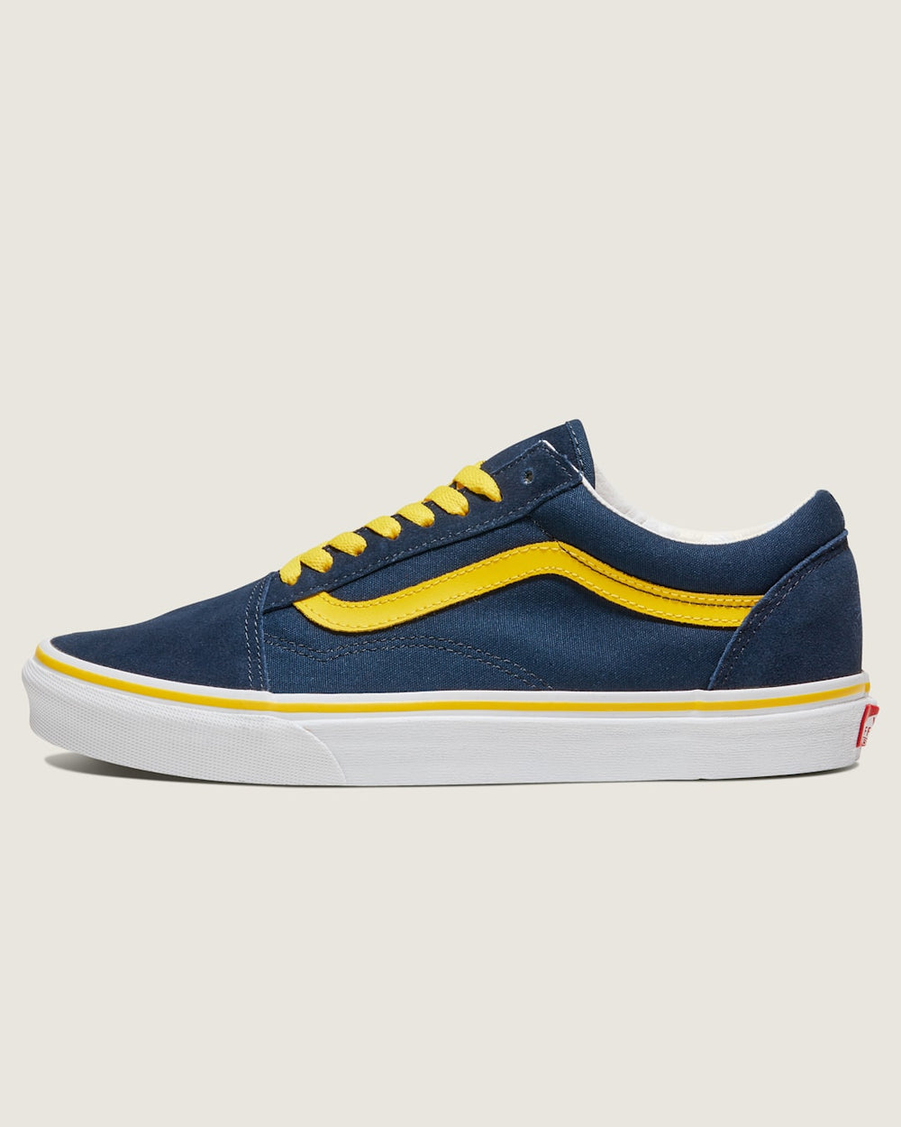 Men Vans Customs Old Skool Shoe in Customs