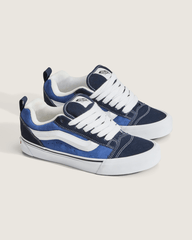 Men Vans Knu Skool Shoe in Navy Blue / True White