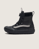 Men Vans Standard Mid Boa Waterproof Boot in Black