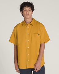 Men Vans Lawson Solid Woven Shirt in Harvest Gold Yellow