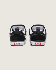 Kids Vans Big Kids Knu Skool Shoe in Black / True White