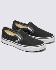 Kids Vans Big Kids Classic Slip-On Shoe in Black