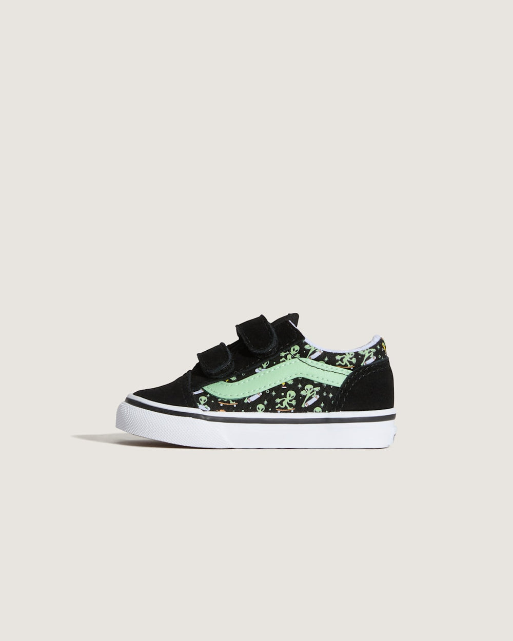 Kids Vans Toddler Old Skool V Shoe in Black / Green