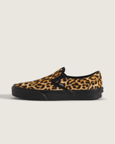 Sale Vans Classic Slip-On Shoe in Leopard Brown / Black