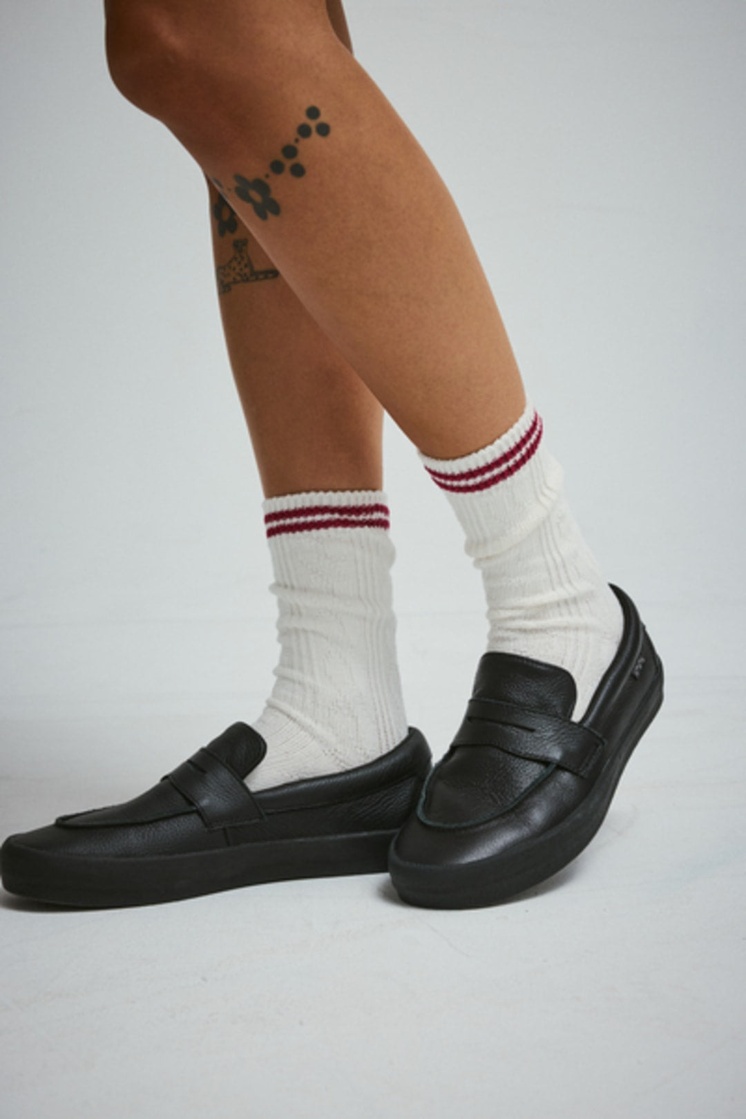 Women|Men Vans Skate Loafer Shoe in Black