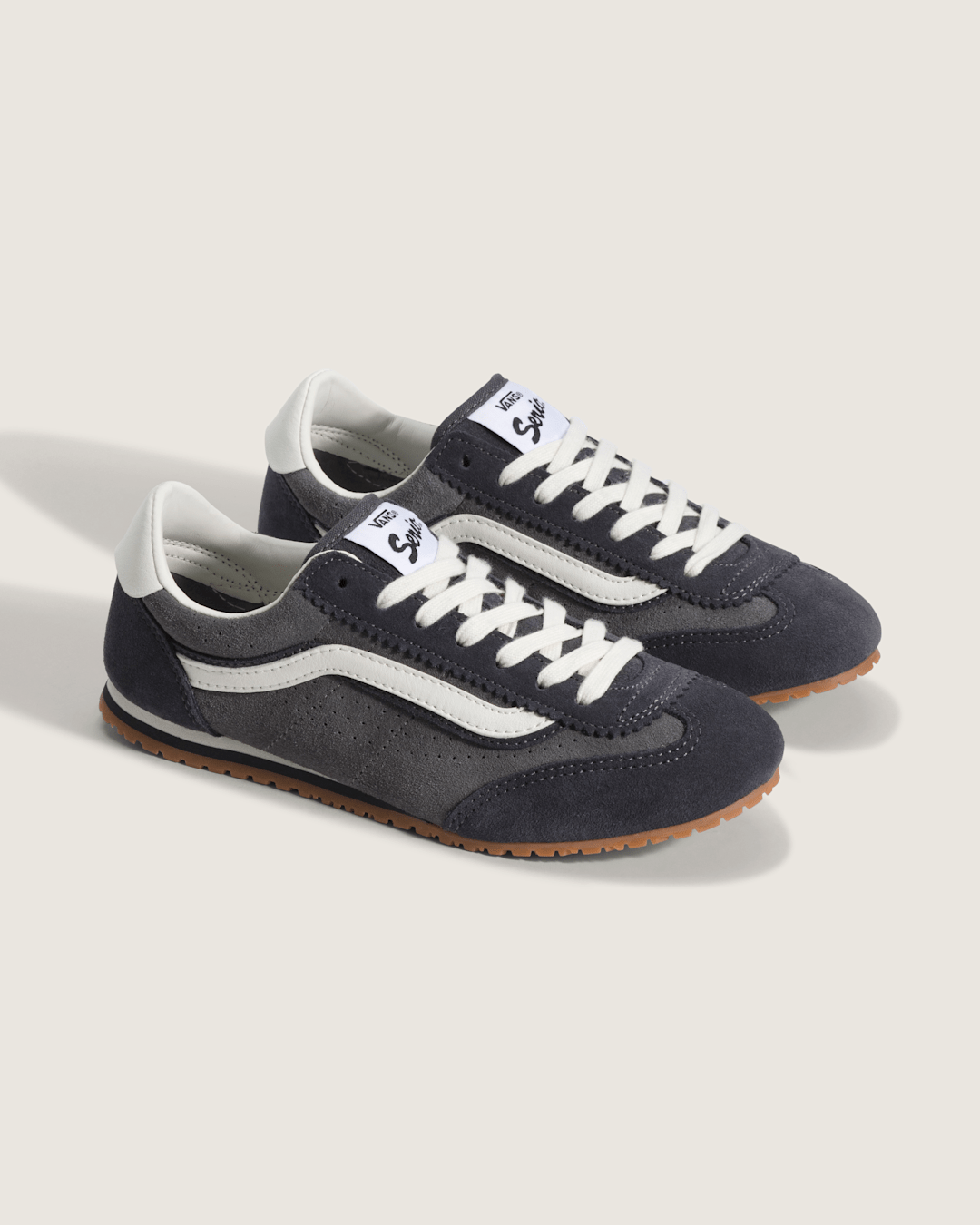 Women Vans Super Lowpro Shoe in Pewter Grey