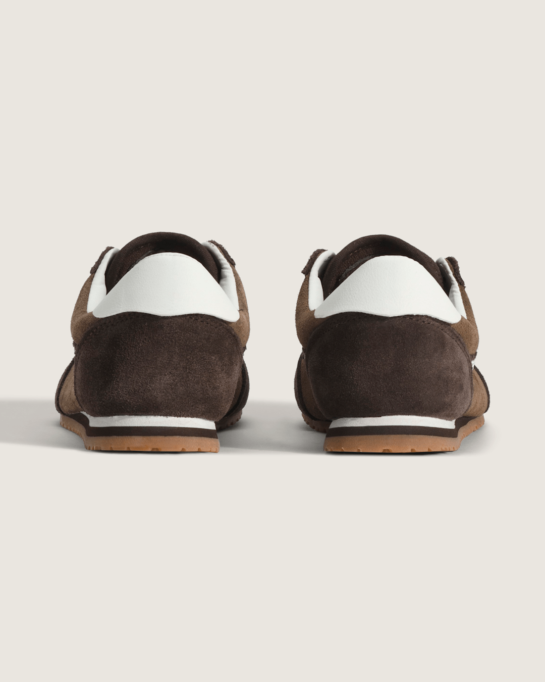 Women Vans Super Lowpro Shoe in Demitasse Brown