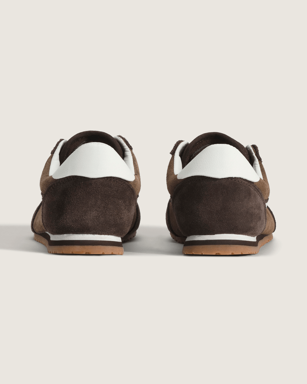 Women Vans Super Lowpro Shoe in Demitasse Brown