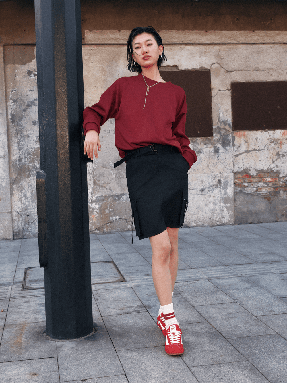 Women|Men Vans Super Lowpro Shoe in Racing Red