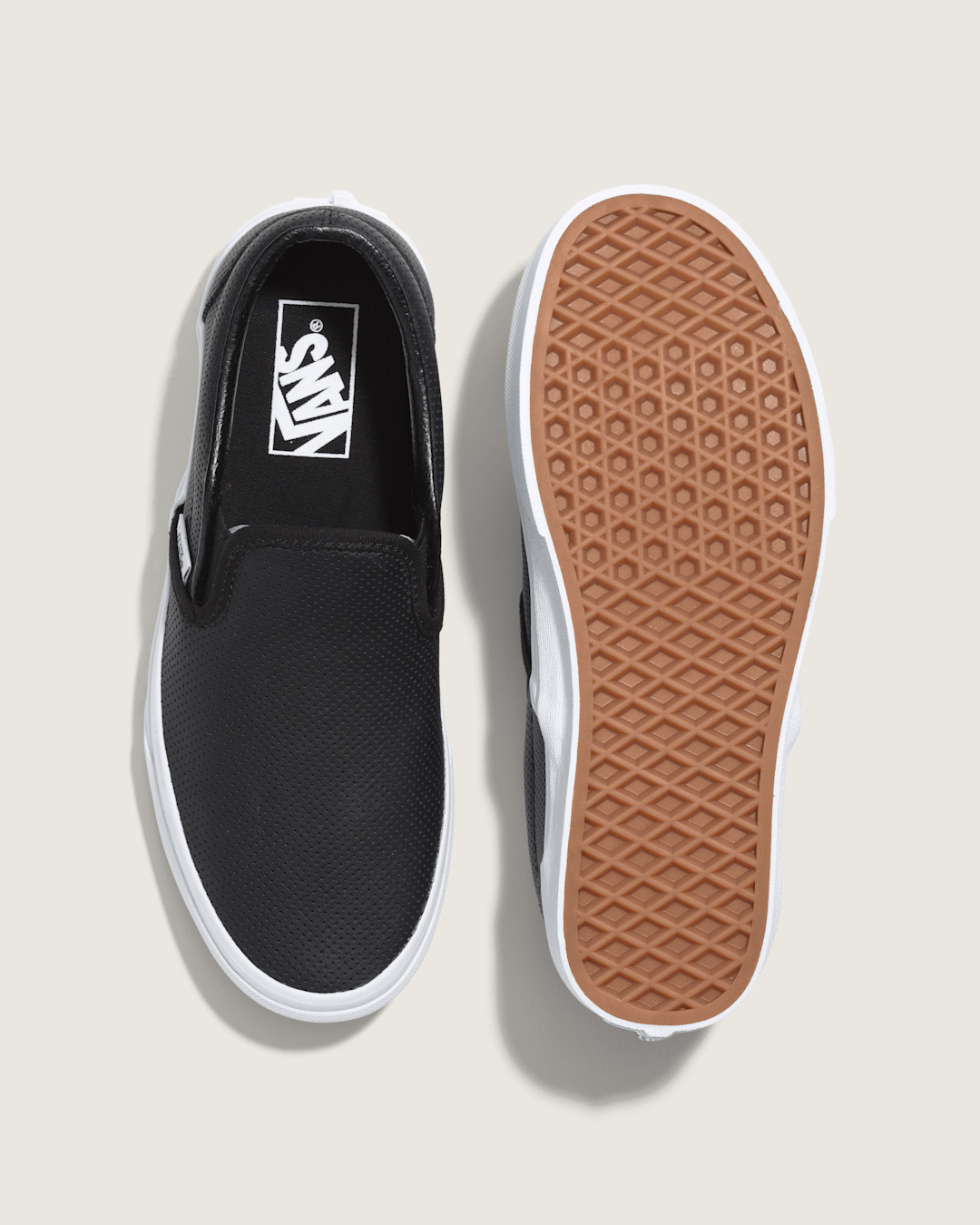 Women Vans Classic Slip-On Shoe in Black