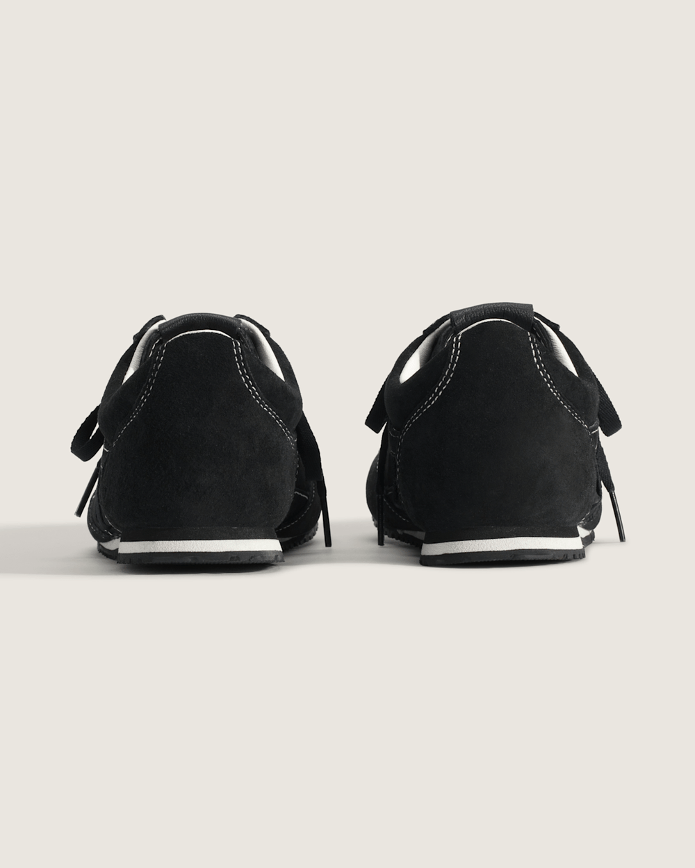Women Vans Premium Super Lowpro Trainer in Black