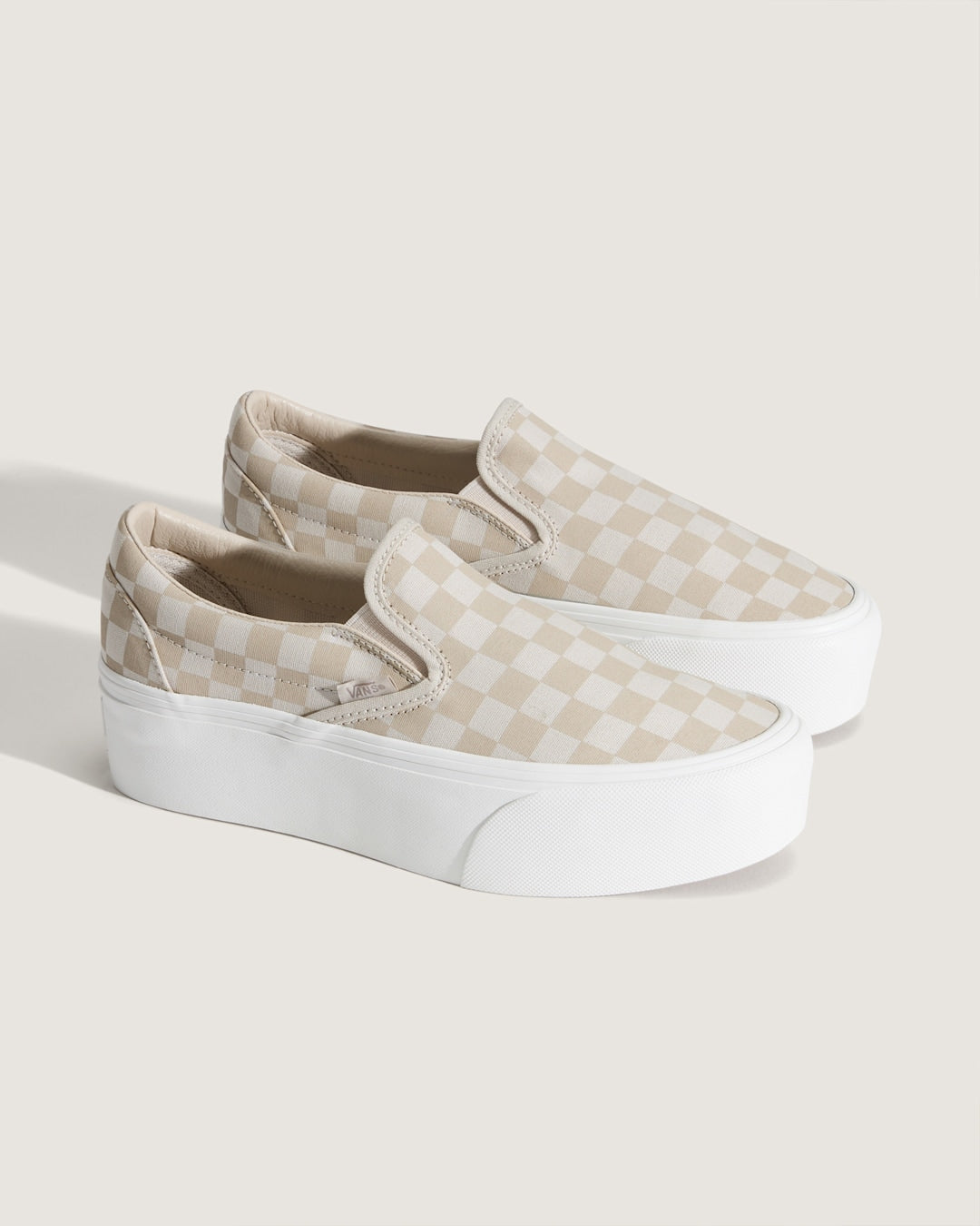 Women Vans Classic Slip-On Platform Checkerboard Shoe in Checkerboard Mushroom Brown / Marshmallow White