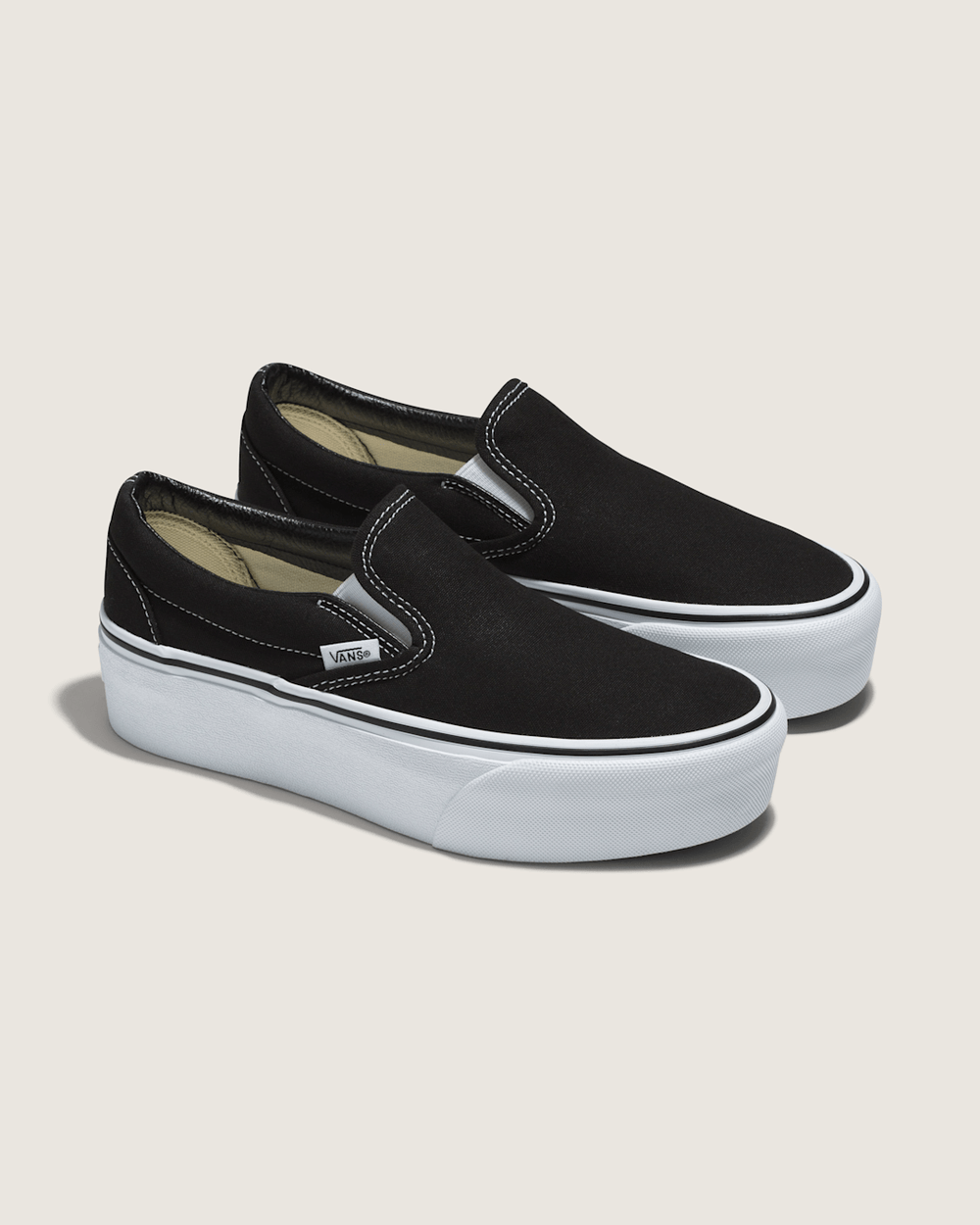 Women Vans Classic Slip-On Platform Shoe in Black / True White