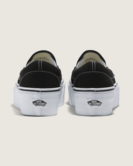 Women Vans Classic Slip-On Platform Shoe in Black / True White