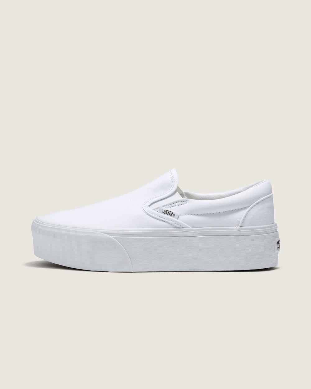Women Vans Classic Slip-On Platform Shoe in True White