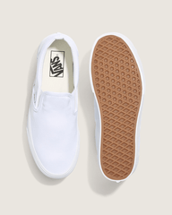 Women Vans Classic Slip-On Platform Shoe in True White