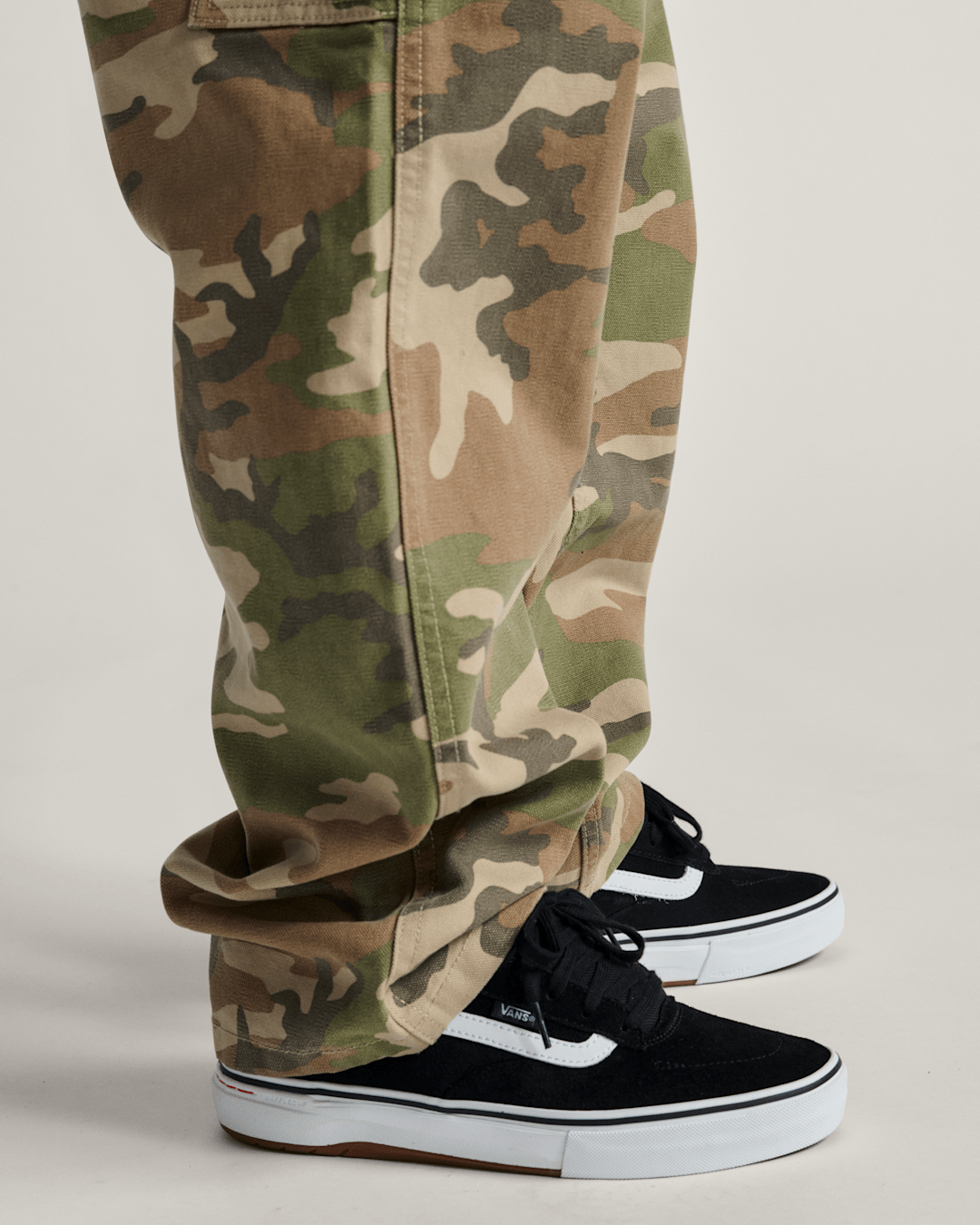 Women|Men Vans Skate Kyle Walker Wafflecup Shoe in Black / White