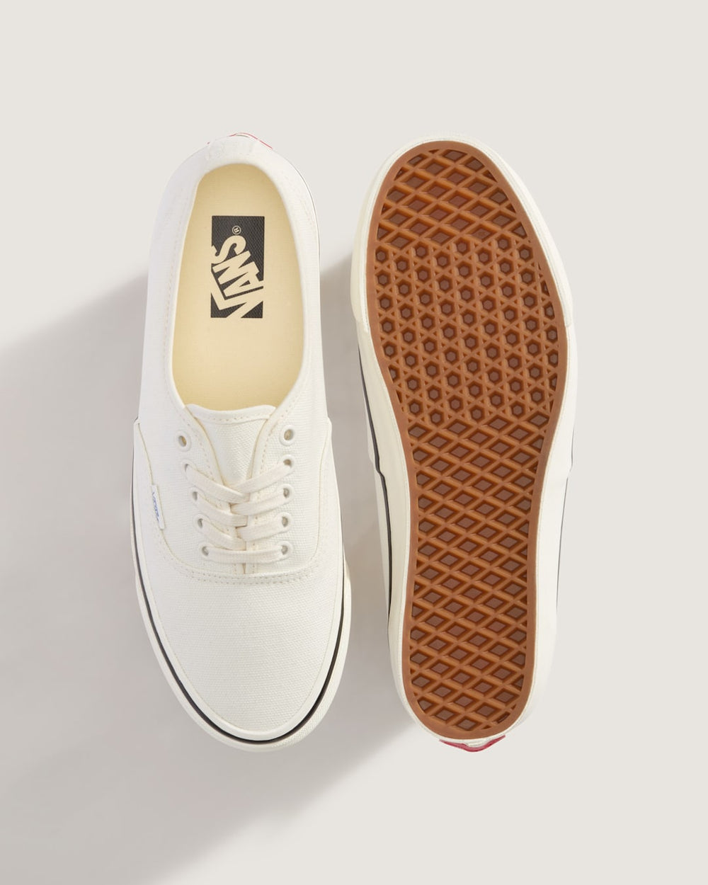 Women|Men Vans Premium Authentic Shoe in Marshmallow White