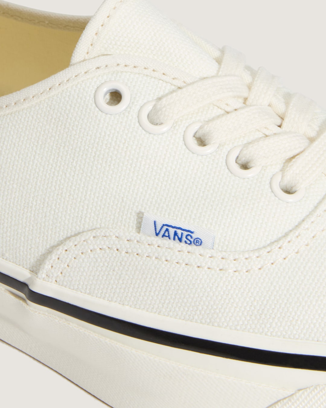 Women|Men Vans Premium Authentic Shoe in Marshmallow White