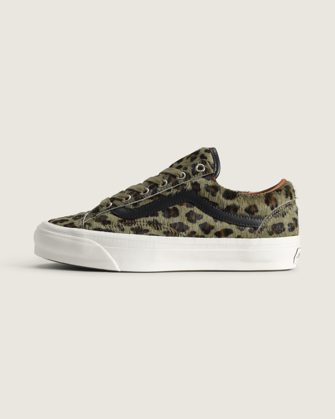 Women Vans Premium Old Skool 36 Shoe in Cheetah Olive Green