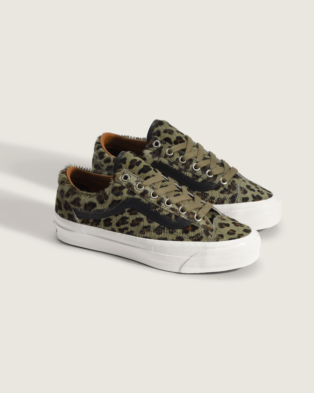 Women Vans Premium Old Skool 36 Shoe in Cheetah Olive Green