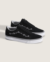 Women|Men Vans Old Skool Shoe in Black / White