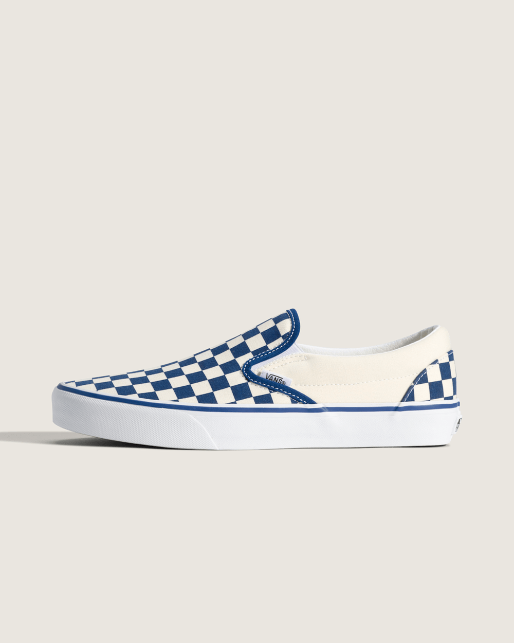 Women|Men Vans Classic Slip-On Checkerboard Shoe in True Blue / White