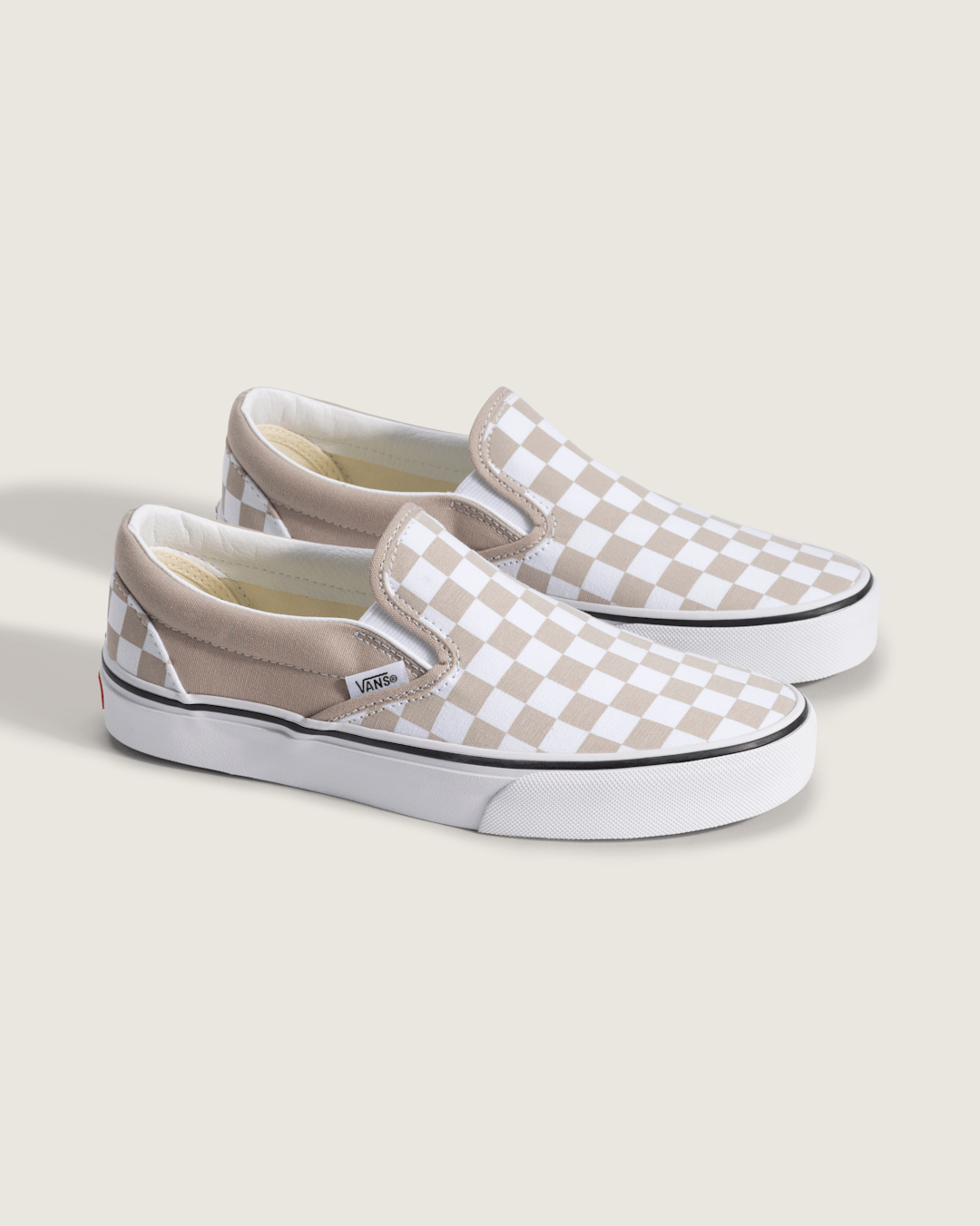 Women Vans Classic Slip-On Checkerboard Shoe in Checkerboard Mushroom Brown