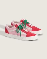 Women Vans Old Skool Shoe in Crimson Haze Red