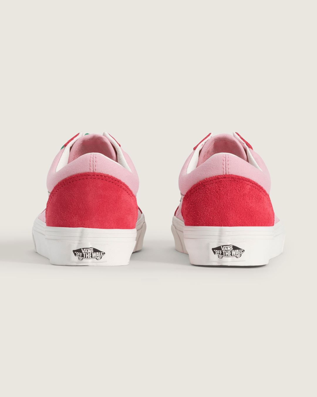 Women Vans Old Skool Shoe in Crimson Haze Red