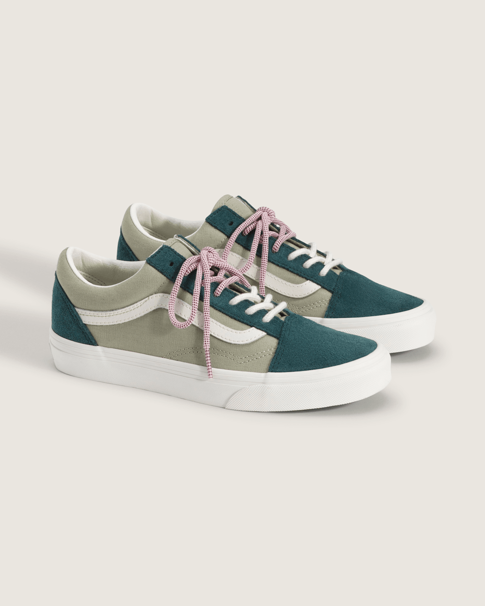 Women Vans Old Skool Shoe in Pink / Green