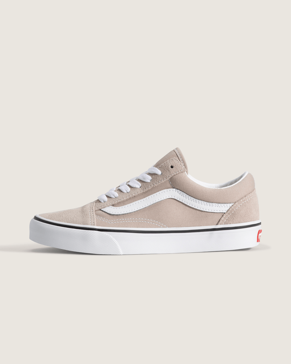 Women Vans Old Skool Shoe in Mushroom Brown